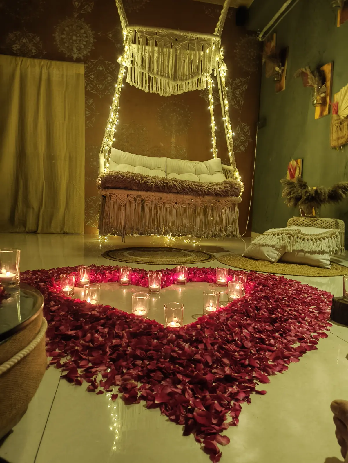 How to Plan a Surprise Date Night