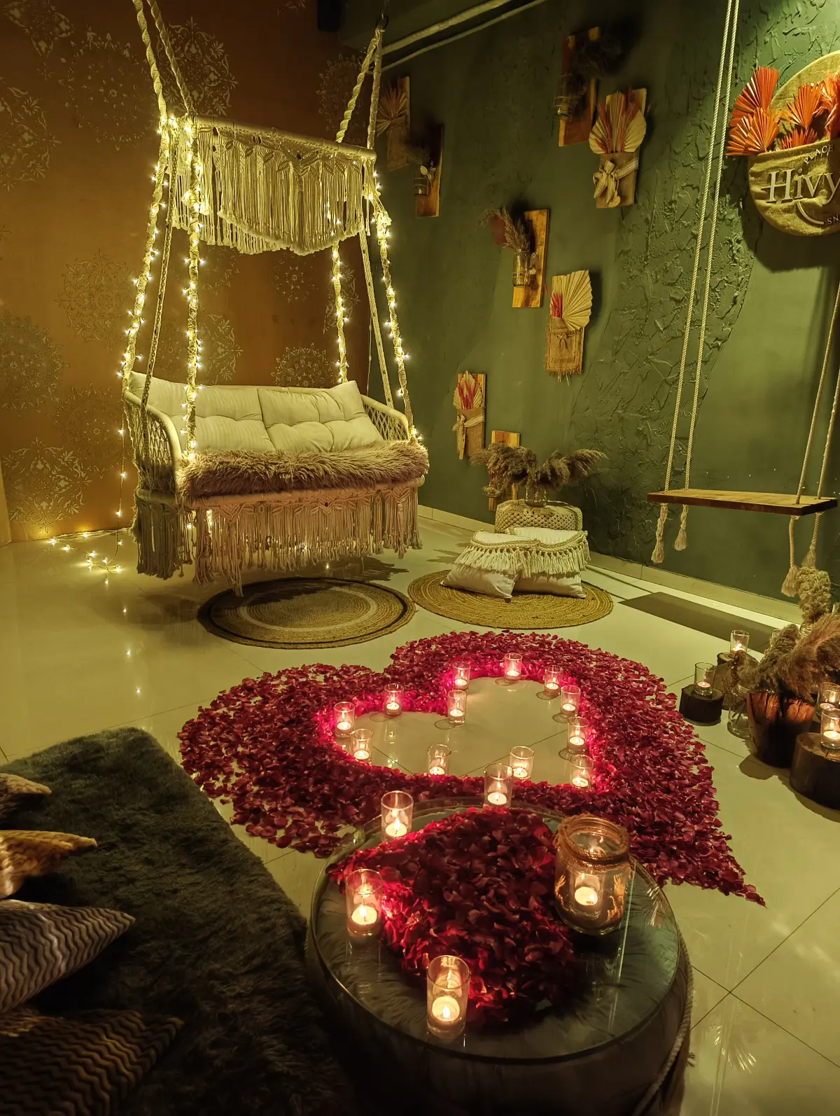 HIVY - Place for Celebrations Team - Romantic Setup Surat